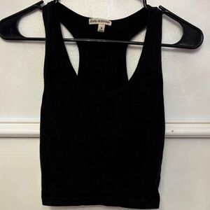 Zenana Outfitters Black Tank Top